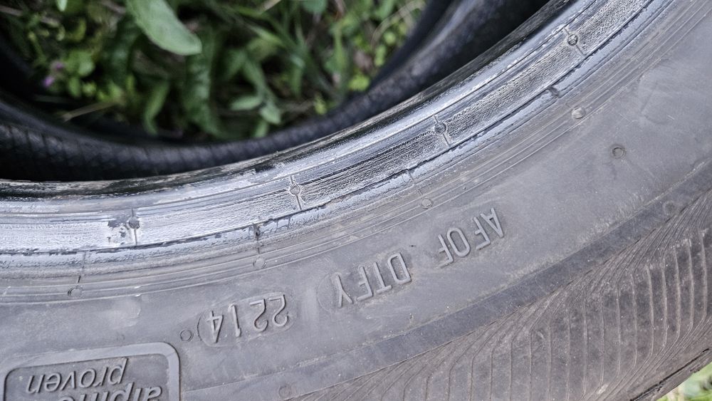 Гуми 205 55 16 семперит