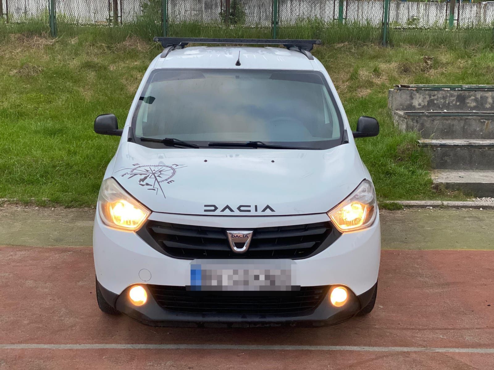 Dacia Lodgy 1.5dCi 2013 Germania MCV Touran Sharan Zafira Caddy VW