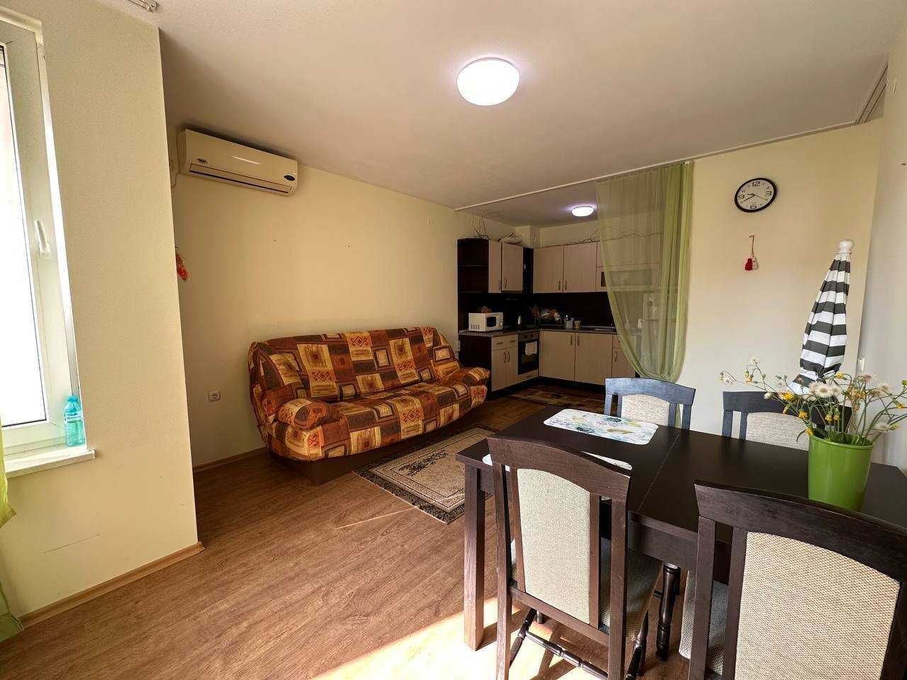 Дава се под наем Двустаен апартамент в Несебър - 65 кв.м за 325 € - Снимка #4