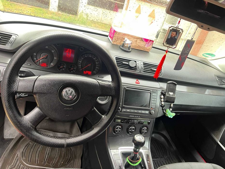 Se vinde !! Passat B6