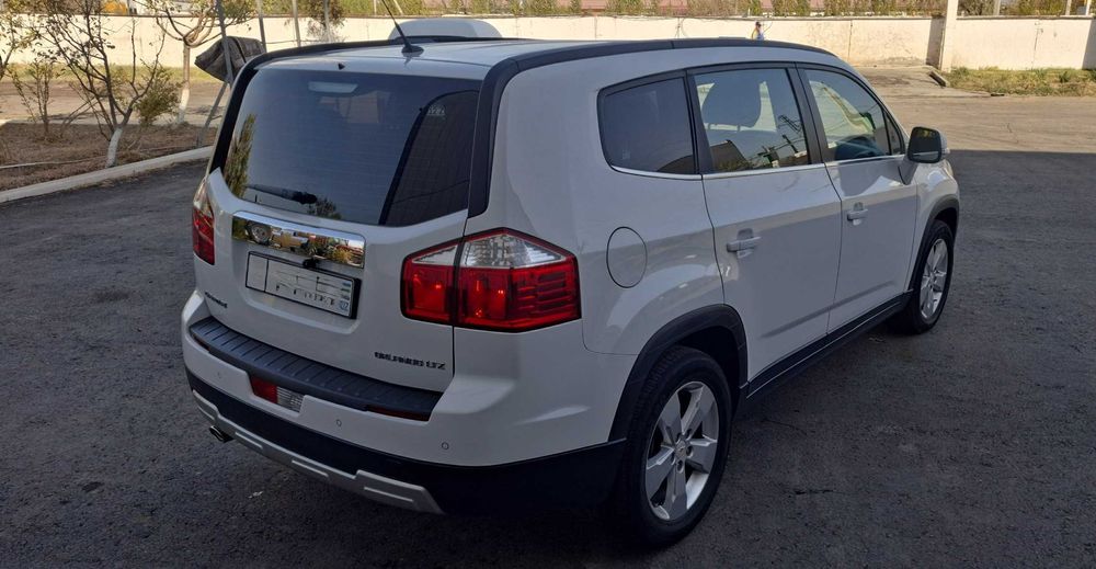 Chevrolet Orlando LTZ full
