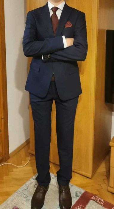 Costum baieti 15 ani marimea 46 bleumarin