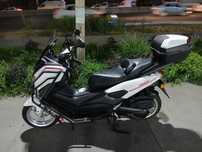 Mototsikl YAMAXA moto sotiladi yengi holatda nomer taqilgan