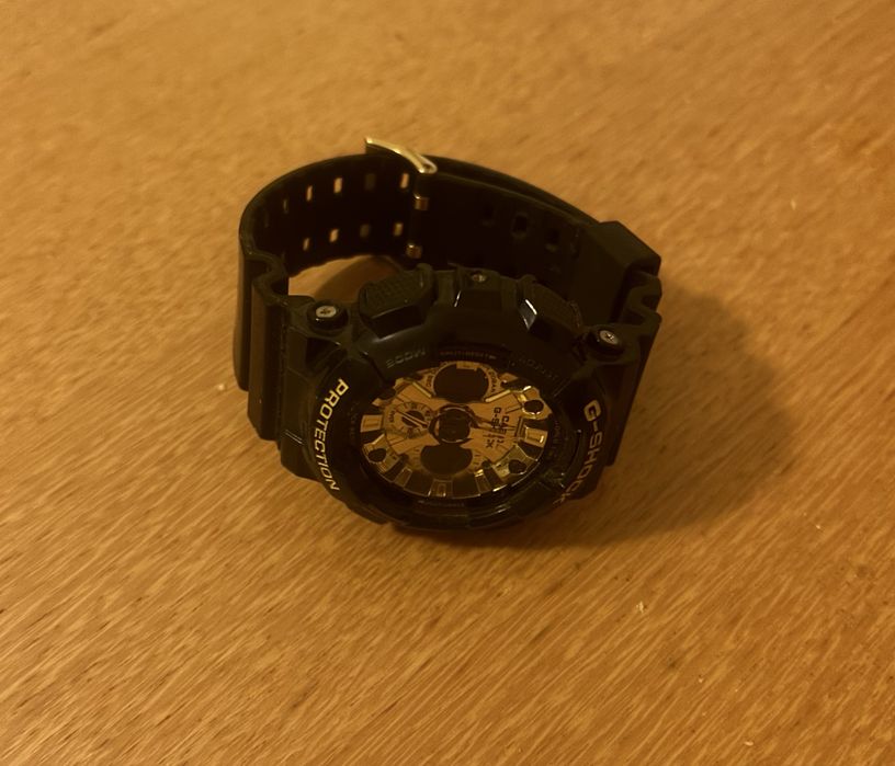 Часовник Casio G-Shock