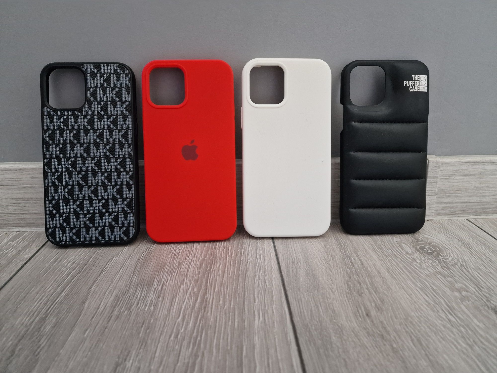 Калъфи за iPhone 12