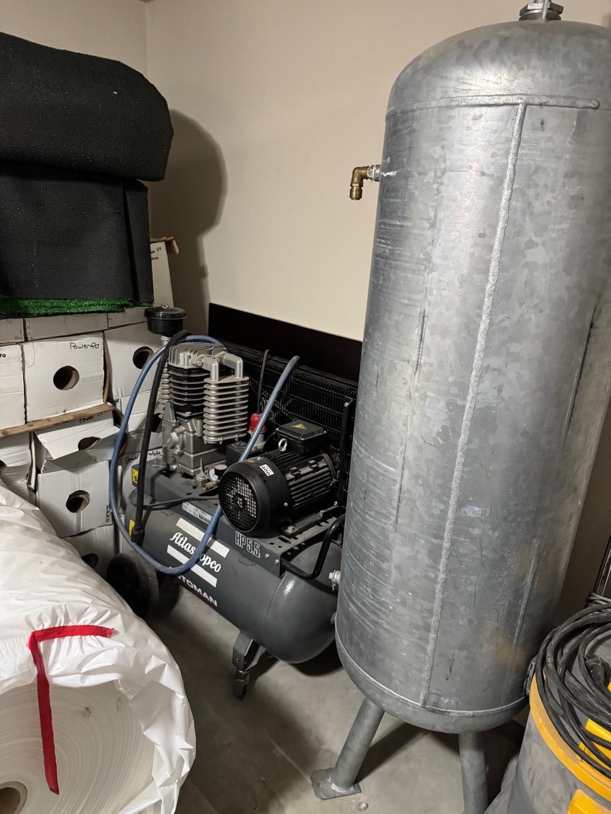 Compresor cu șurub Atlas Copco HP 55  + butelie de 300 L