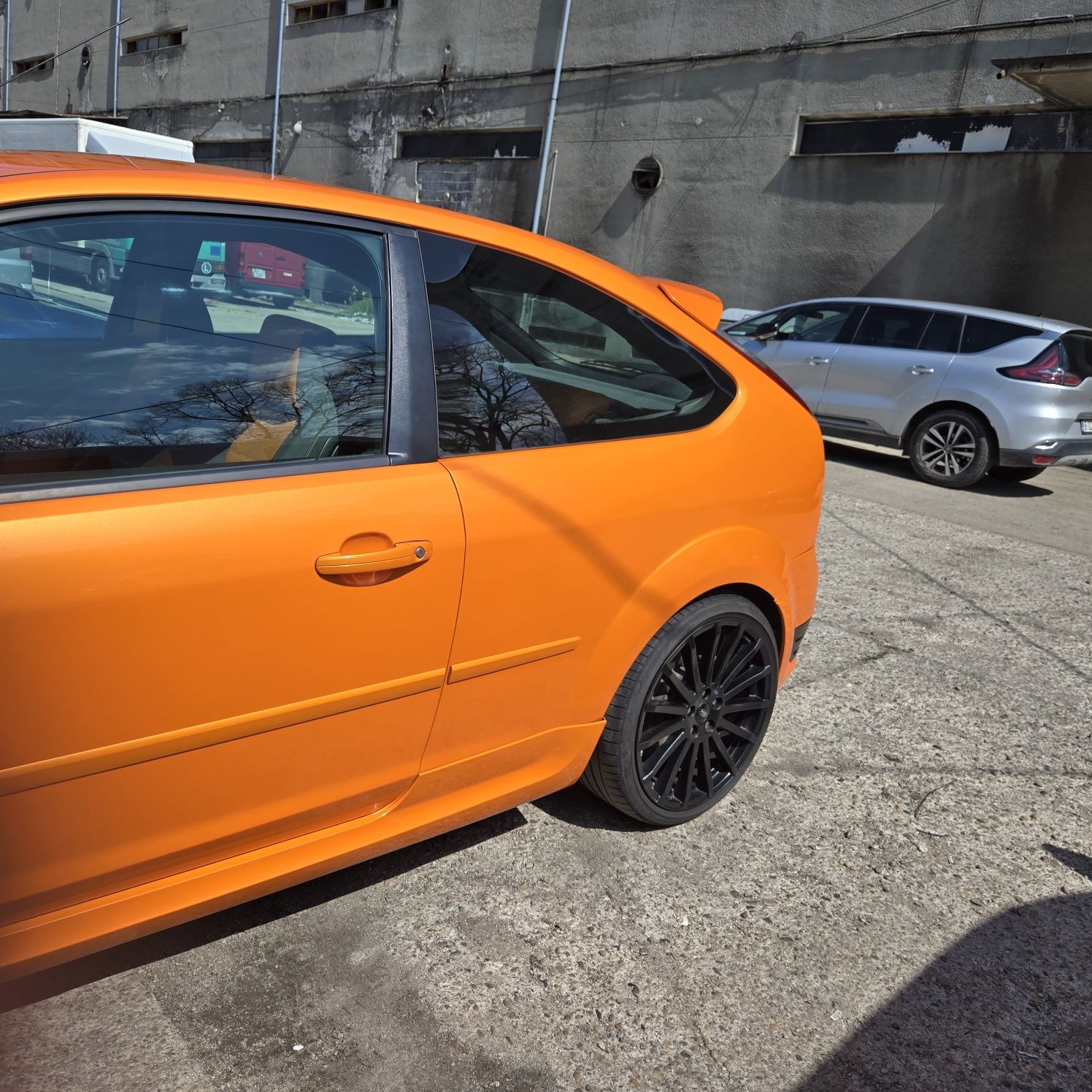 Ford Focus ST2 reconditionat mecanic cu upgrades in stare excelenta