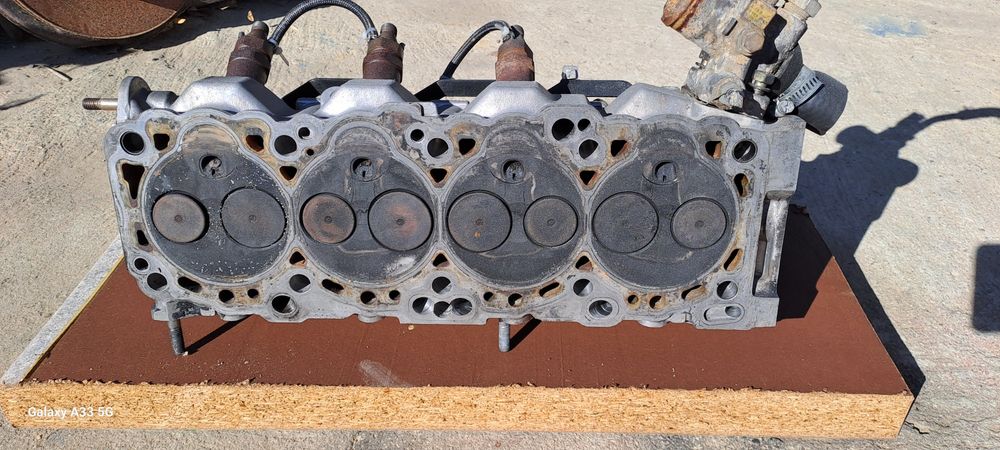 Оборудвана цилиндрова  глава  Nissan Primera P-11/ Нисан Примера П-11