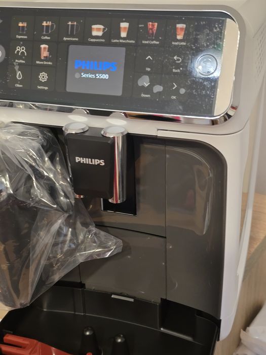 Philips 5500 nou  cu garanție 24 luni