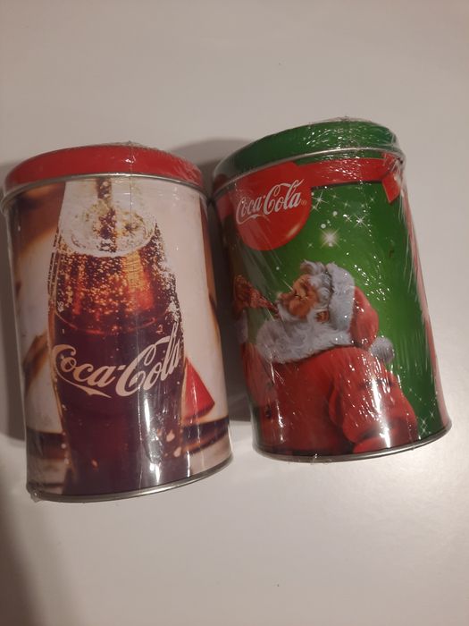 Cutii metalice Coca-Cola