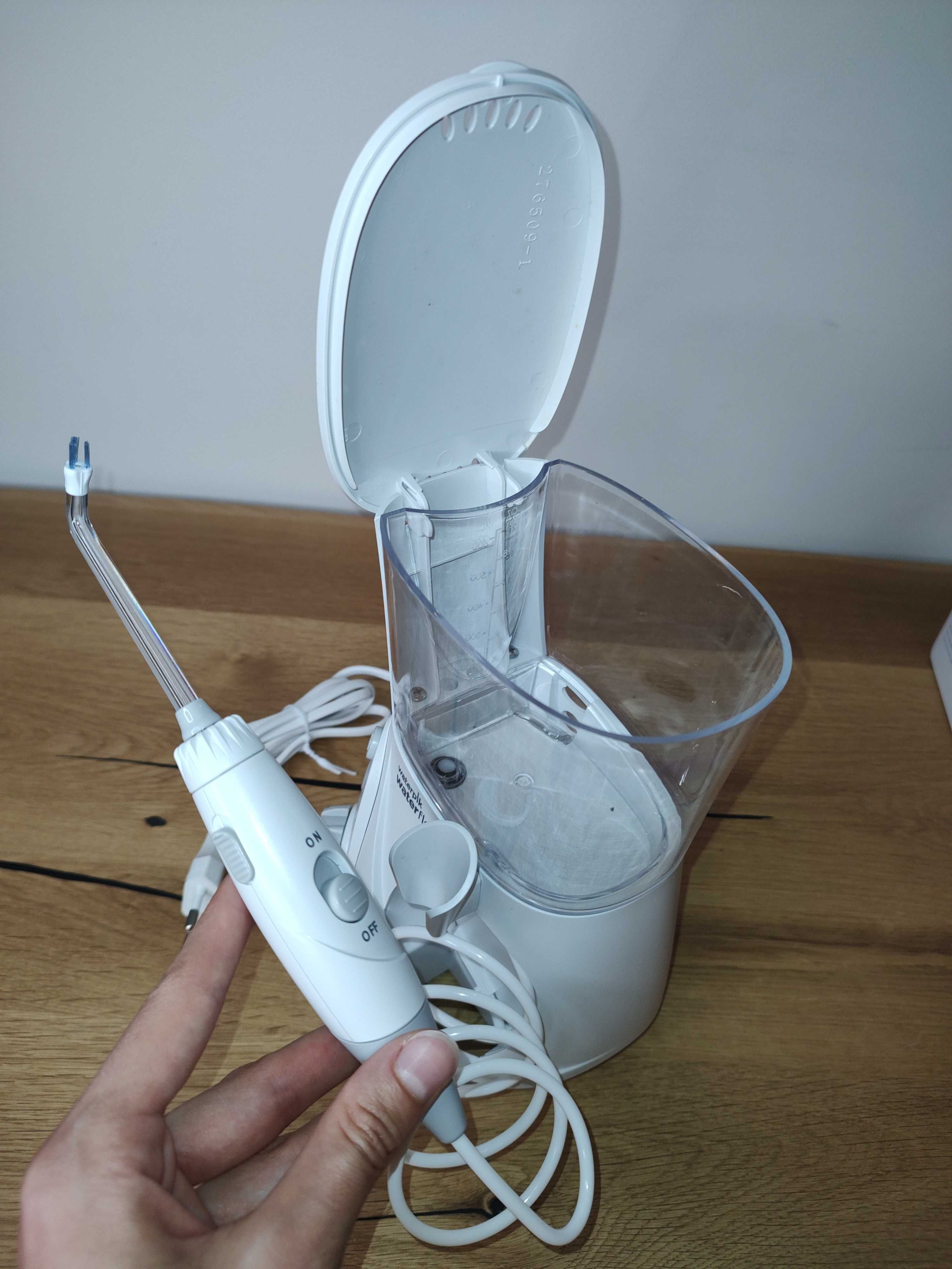 Зъбен душ - Орален иригатор Waterpik Professional Aquarius WP-660