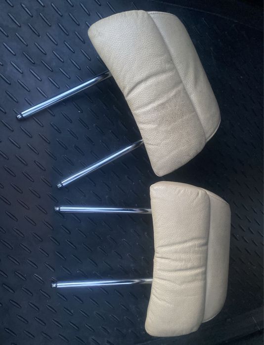 Подглавници от BMW комфорт салон