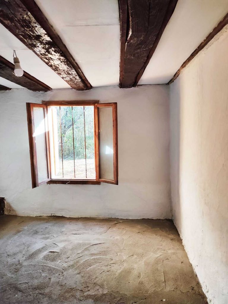 Продава се Къща в с. Смиловци, Област Габрово - 85 кв.м за 433 €/кв.м - Снимка #19