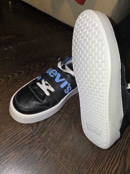 Levi's incaltaminte sport, adidasi 37