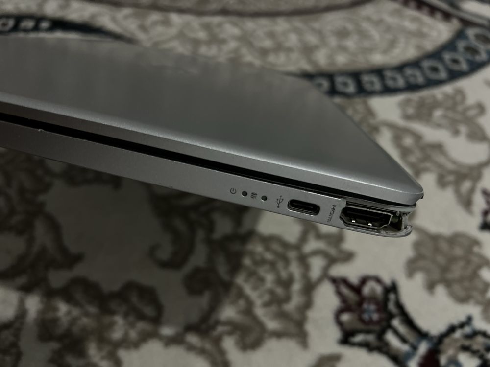 HP Laptop 15.6 i5 1135G7