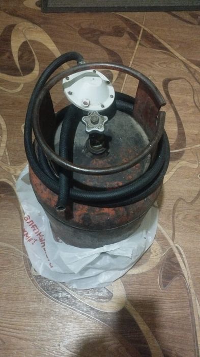 Газ баллон (вентиль+редуктор+шланг+газ внутри), торг есть