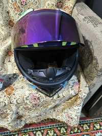 Шлем ,AGV Китай в хорошем состоянии одели 3раза