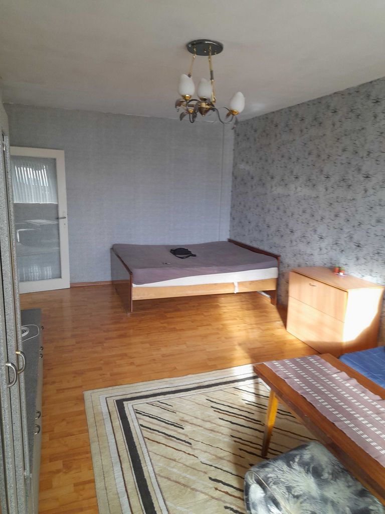Дава се под наем Двустаен апартамент в Шумен, Тракия - 65 кв.м за 204 € - Снимка #9