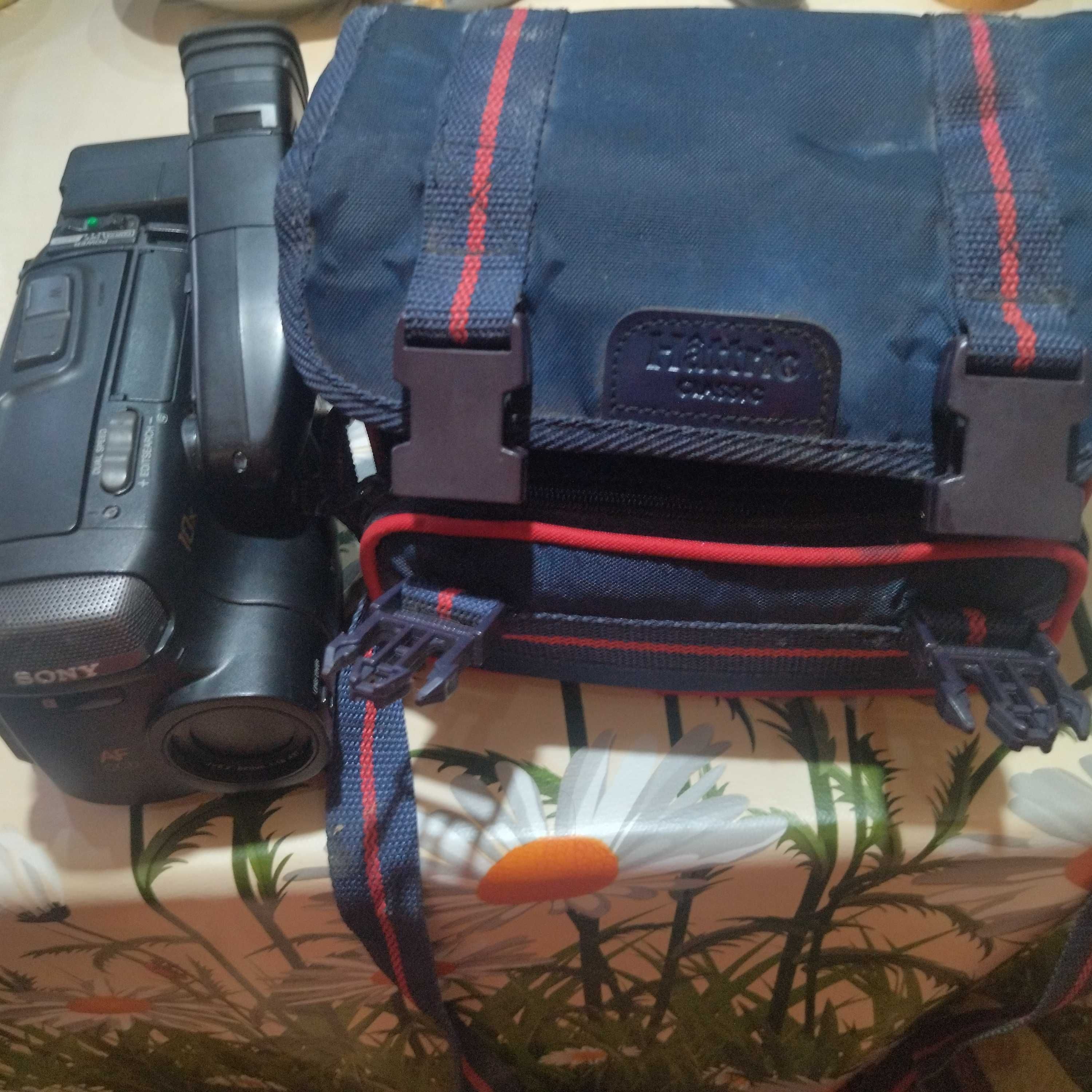 Видео камера ,,Handycam SONY Video8