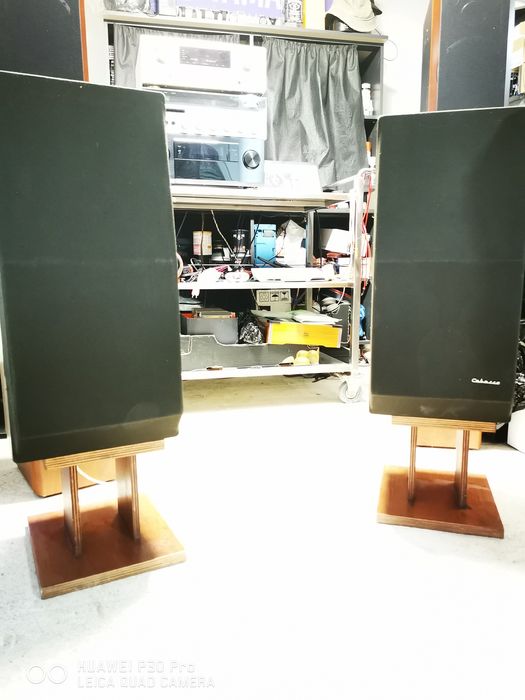 Boxe de podea Cabasse Goelette M1, cu standuri