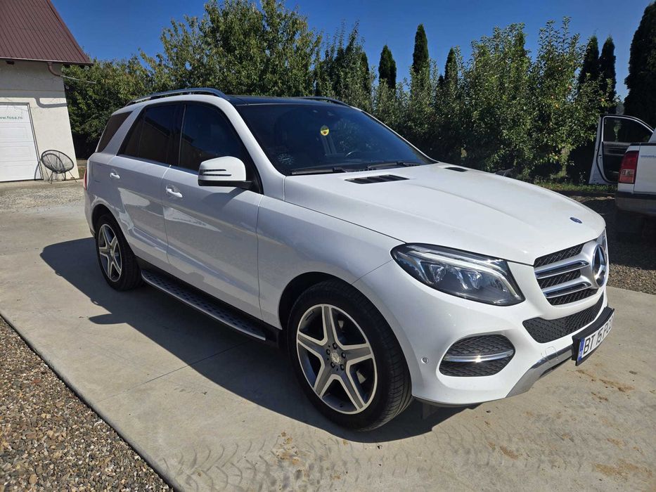 Mercedes GLE 250D 4matic impecabil tehnic si optic-schimb autorulota