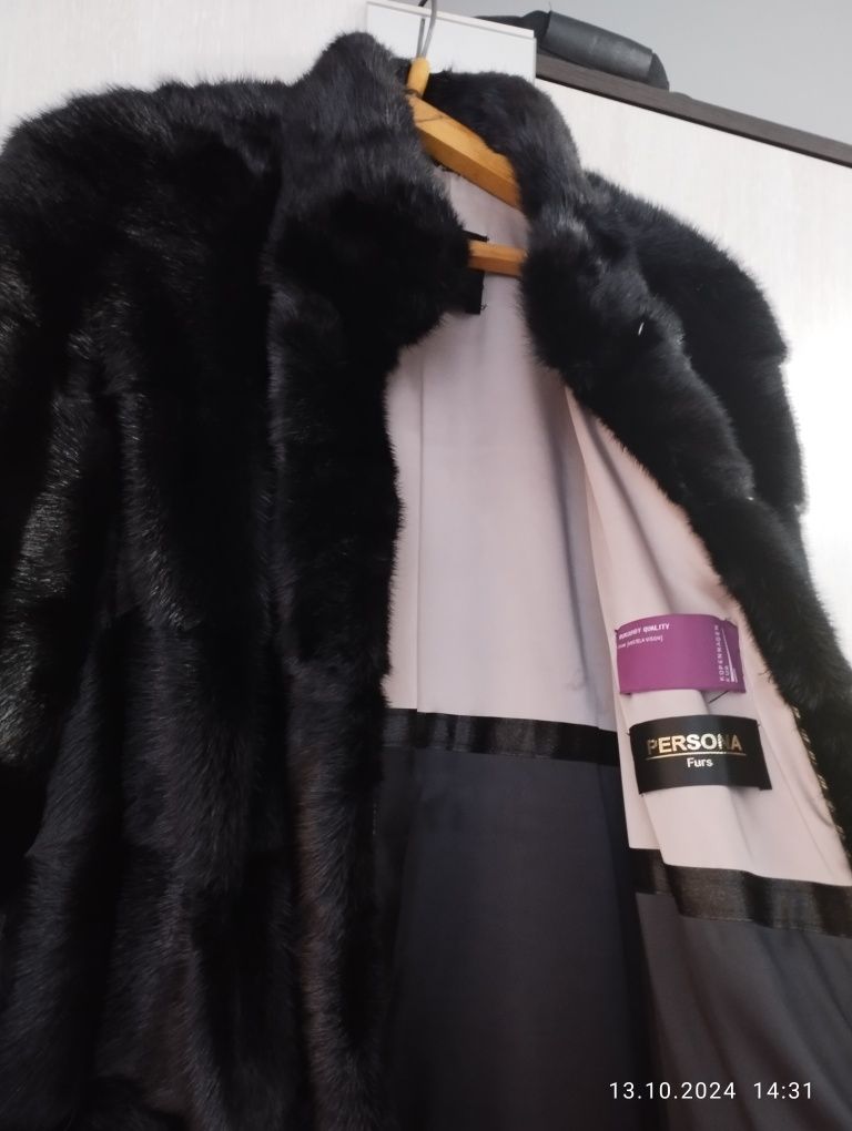 Продам норковую шубу