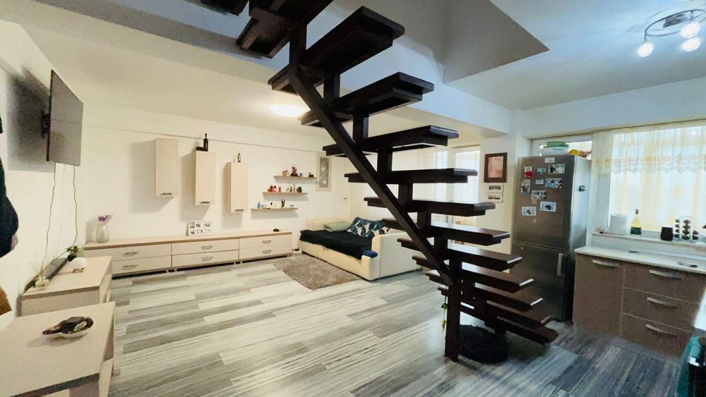 Vând apartament - proprietar