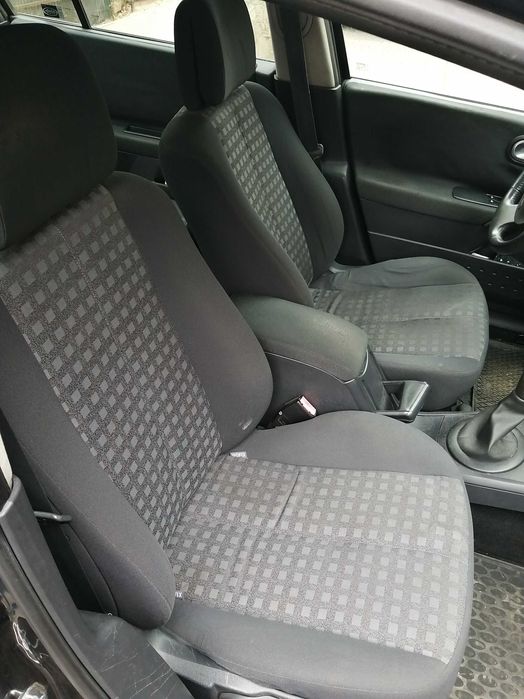 Vând Renault Megane 2, preț negociabil