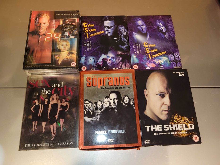X-Files, House M.D., CSI, Sopranos, Futurama lot seriale DVD