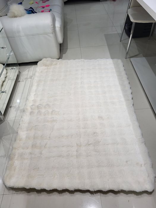 Covor nou pufos 150cm /100 cm