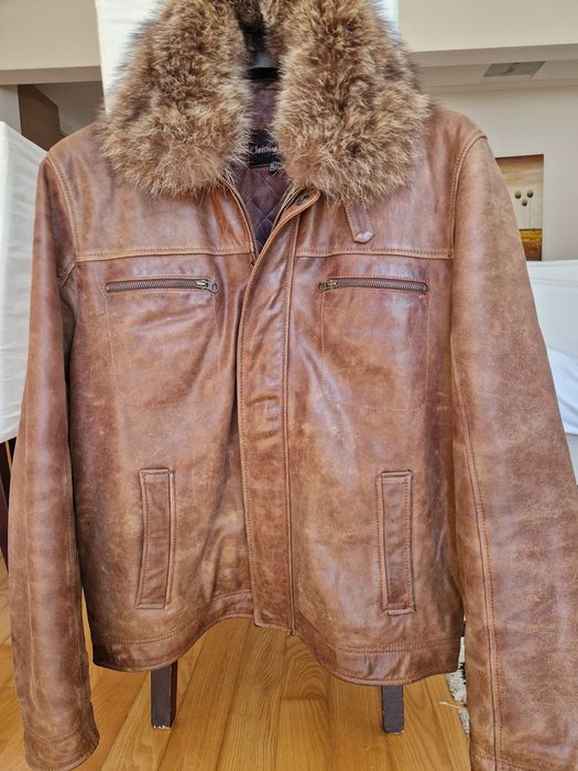 Мъжко кожено яке телешка кожа , XL , сваляща се яка от естествен косъ