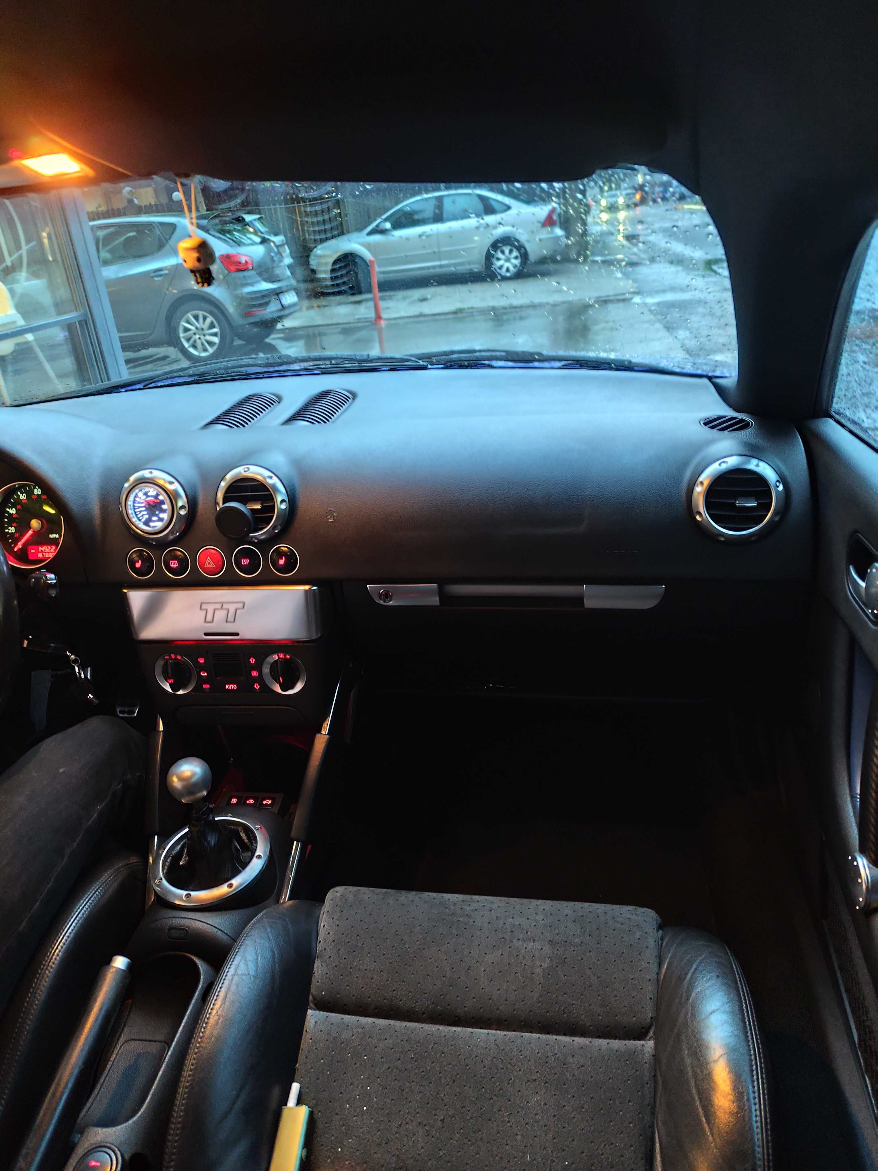Audi TT 1.8T 230 cv
