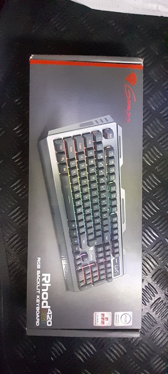 Vand tastatura Rhod 420