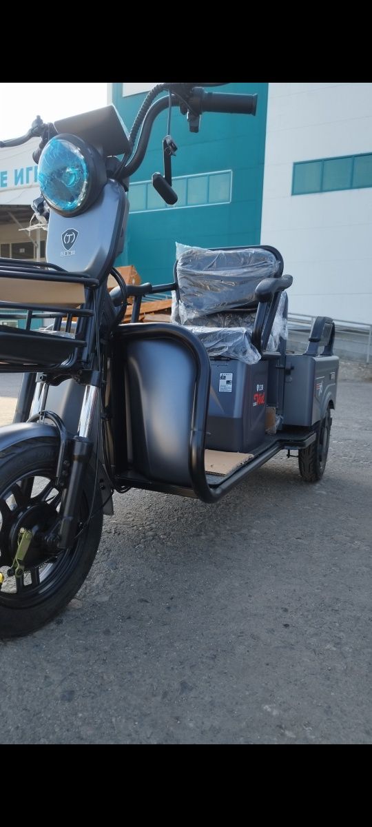 Трицикл купить Мопеды скутер новая Электросамокаты трансформер мото