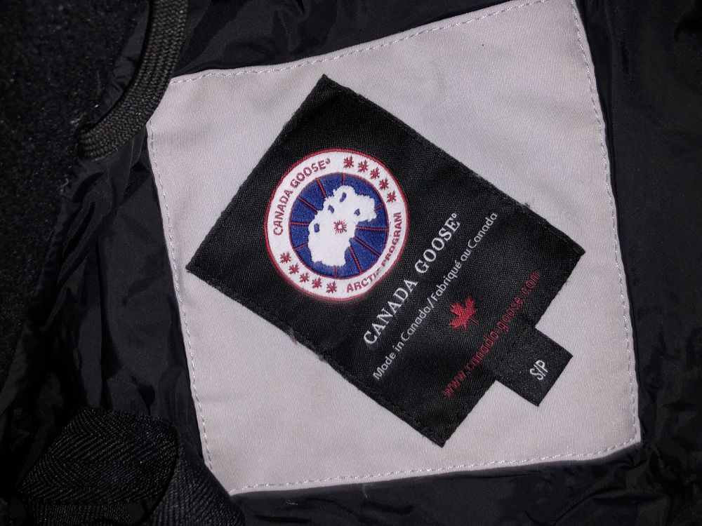 Geaca Canada Goose Alb Perlat *cititi descrierea*