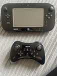 Nintendo Wii U modat + Pro Controller