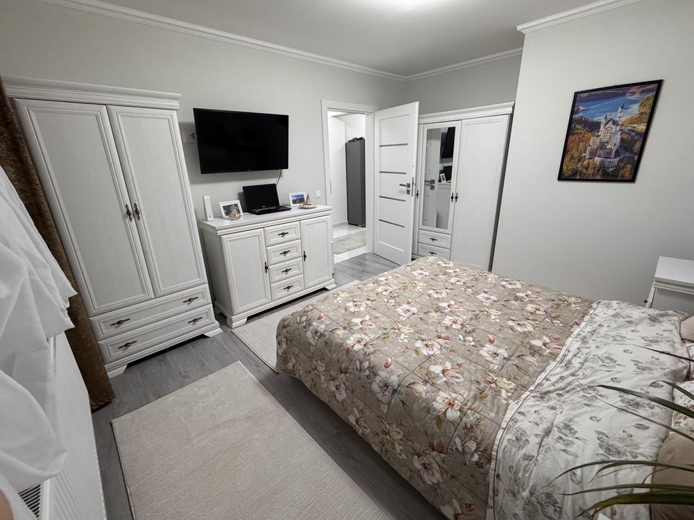 Apartament bloc nou