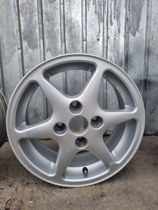 Jante R14 Aliaj Aluett 4x108 Ford Fiesta 6J ET 37 Montaj inclus.