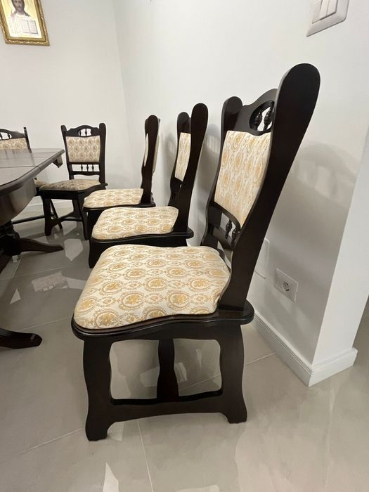 Masa lemn masiv + 10 scaune