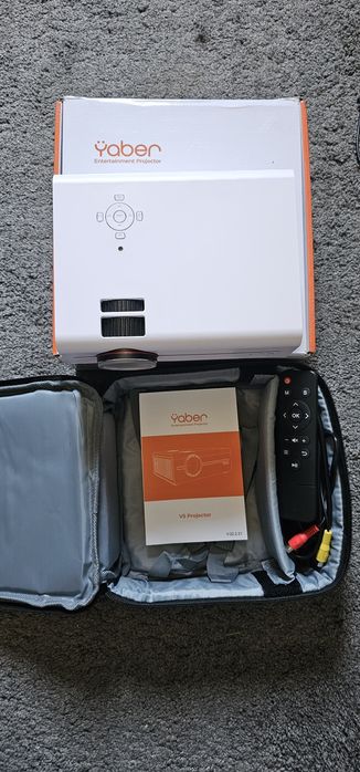 Videoproiector Yober V5
