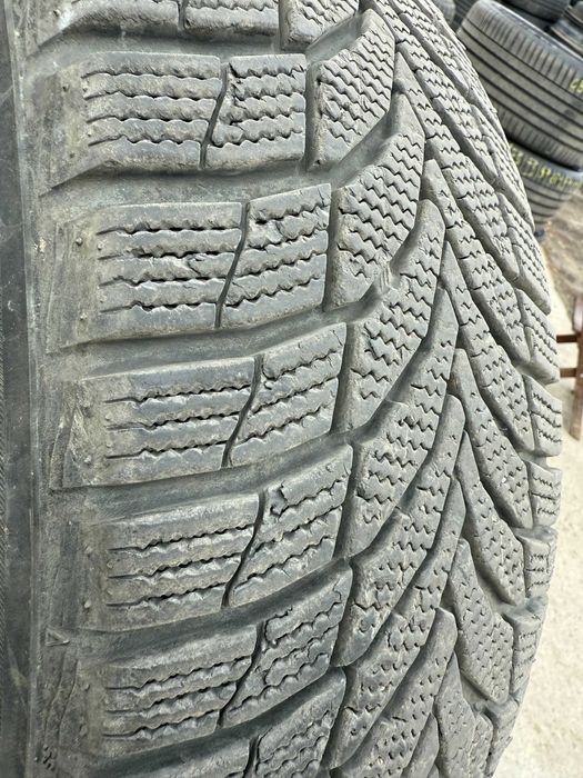 4 Зимни Гуми Nexen Winguard Sport 2 SUV 235/65 R17 108H XL (DOT 2420)