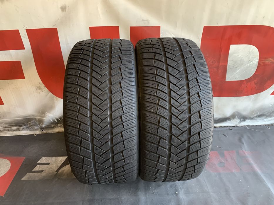 285 40 21, Зимни гуми, Vredestein WinTracPro, 2 броя