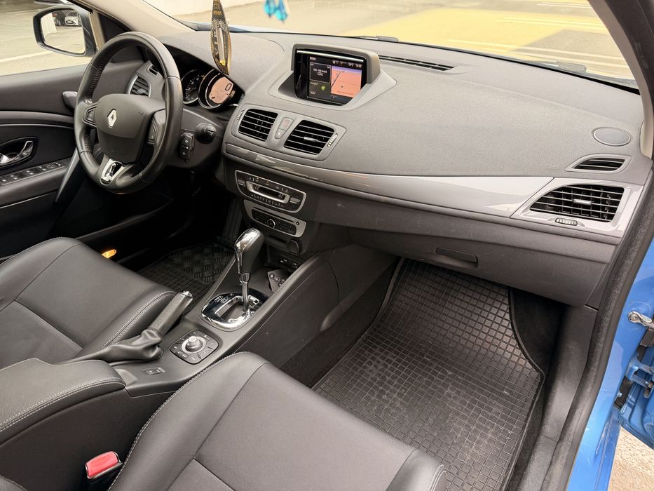 Renault Megane 1.5 diesel /Automat/ Keyless go-Enyry/ Navi