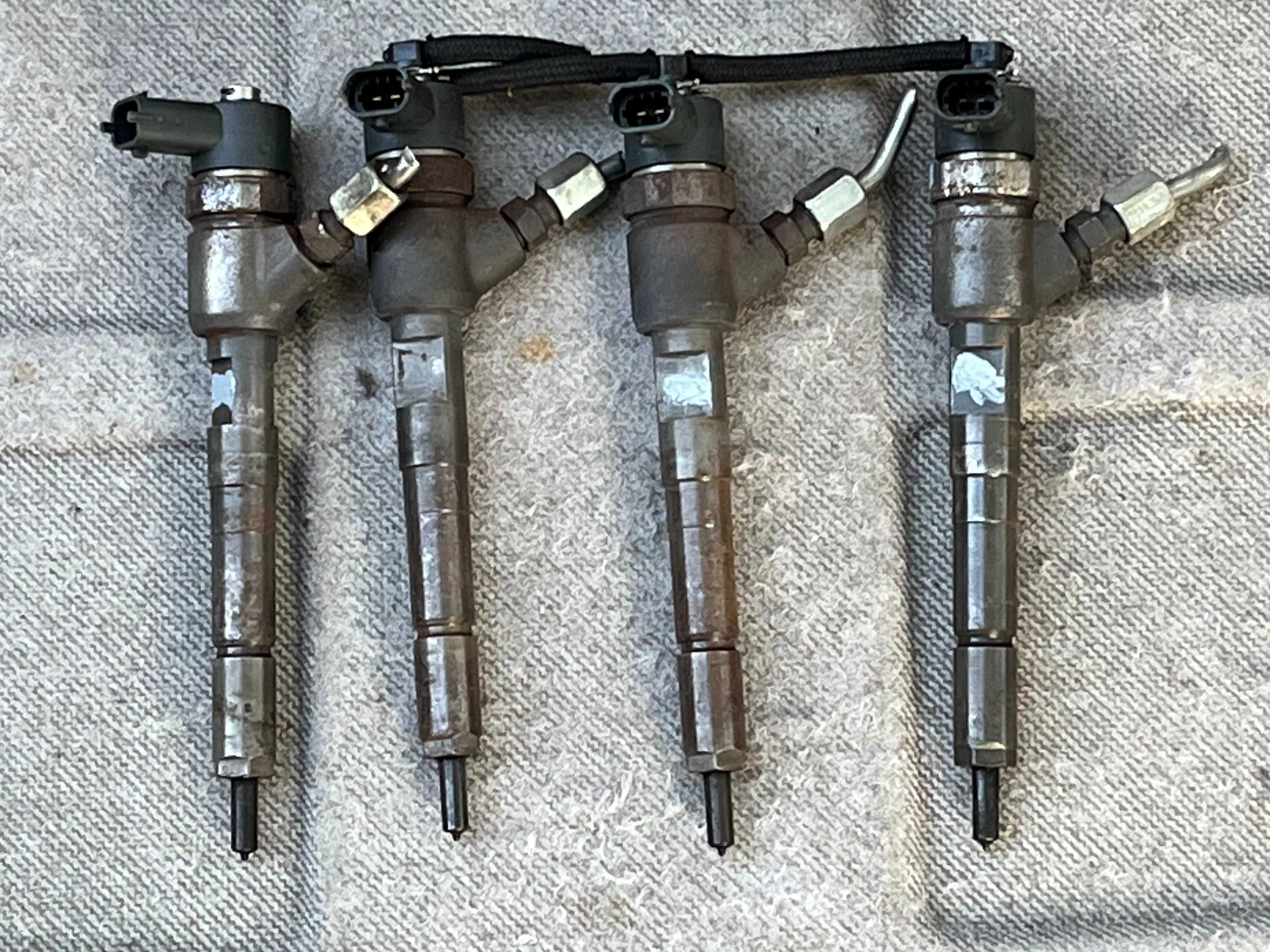 Дюзи BOSCH за Opel Vauxhall Fiat Suzuki Lancia 1.3 CDTi ( JTD )