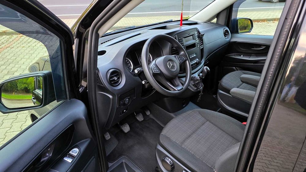 Mercedes-Benz Vito 114, 1,6 CDI, 140 C.P., 8 Locuri, 2020, Model lung