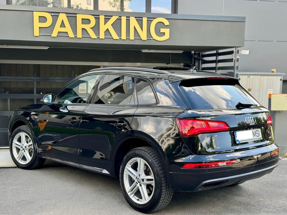 Audi Q5 S-Line int/ext Panoramic FULL 110.000km Proprietar