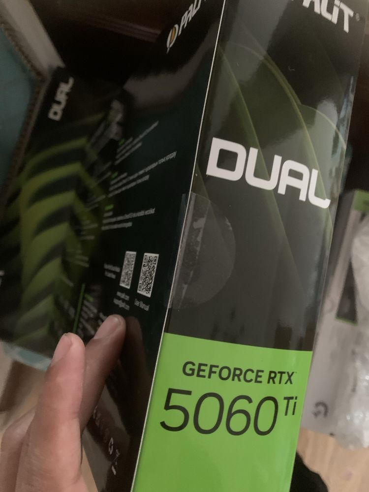 Продам RTX 5060Ti 8GB Palit Dual
