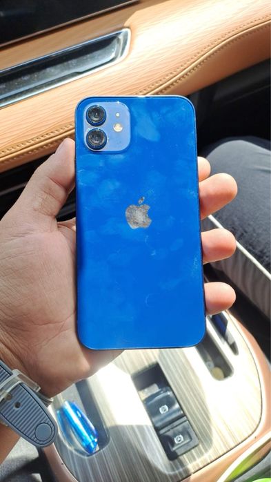 Айфон 12 сатылады