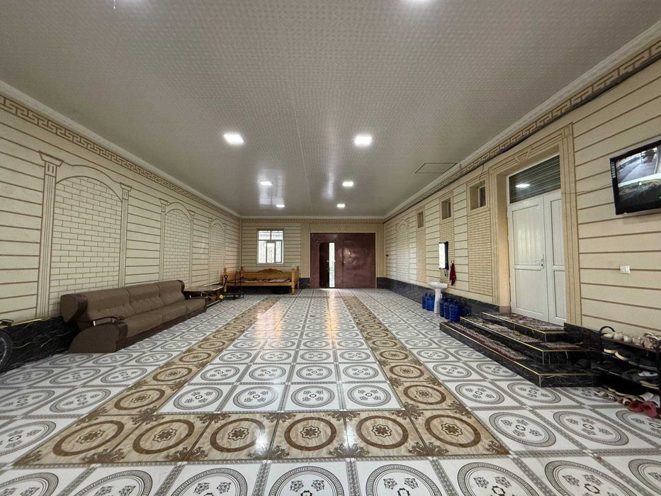 TAYYOR 6 SOTIQLI kottedj sotiladi