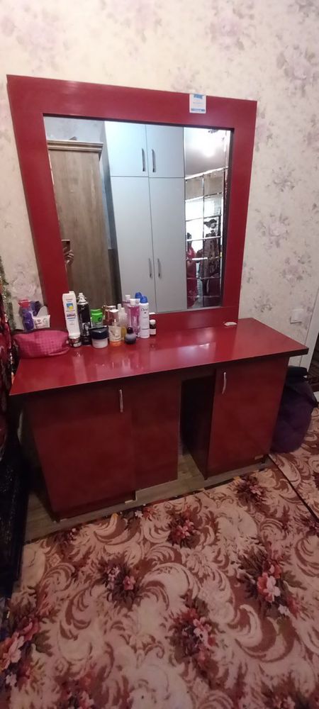 Тримо 2 видов для спальни